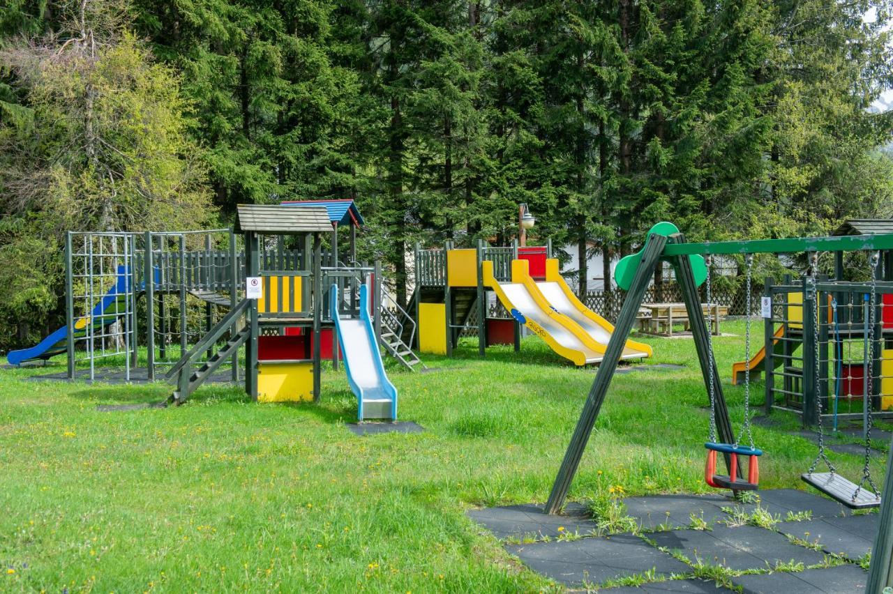 Apartment Center Madonna Di Campiglio Af 外观 照片
